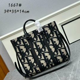 Picture of Dior Lady Handbags _SKUfw151168428fw